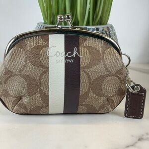 COACH SIGNATURE‎ LEGACY STRIPE KISSLOCK COIN PURSE KHAKI BROWN CANVAS HANGTAG